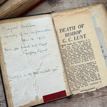 Load image into Gallery viewer, 1917 Being and Doing A Selection of Helpful Thoughts Full Leather Pocket Book