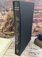 Load image into Gallery viewer, 2009 The Picture of Dorian Gray by Oscar Wilde Folio Society Book with Slipcase