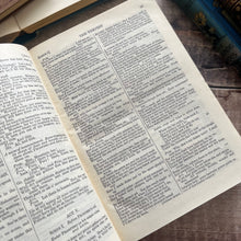 Load image into Gallery viewer, 1934 The Works of William Shakespeare Full Leather Book
