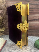 Load image into Gallery viewer, Petit Paroissien; Traditional French Catholic Prayer Book in Velvet Binding (et)