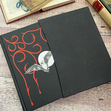 Load image into Gallery viewer, 2009 Dracula by Bram Stoker Folio Society with Slipcase