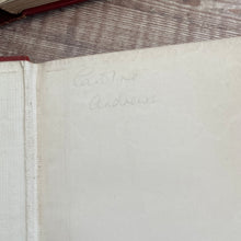 Load image into Gallery viewer, 1905 Antique German Book in a Pretty Cloth Binding