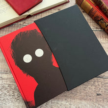 Load image into Gallery viewer, 2009 Lord of the Flies by William Golding Illustrated Folio Society Book with Slipcase