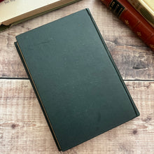 Load image into Gallery viewer, 1891 The Vicar of Wakefield by Oliver Goldsmith Late Victorian Illustrated Book