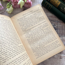 Load image into Gallery viewer, Lion of St Mark by G A Henty A Tale of 14th Century Venice Vintage Hardback Book