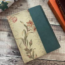 Load image into Gallery viewer, 1891 Cranford by Mrs Elizabeth Gaskell Illustrated Victorian Book