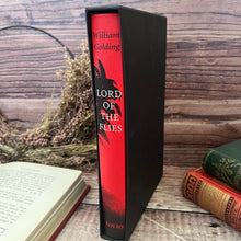Load image into Gallery viewer, 2009 Lord of the Flies by William Golding Illustrated Folio Society Book with Slipcase