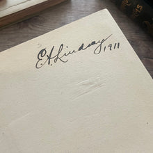 Load image into Gallery viewer, 1911 George V King and Emperor Pictorial Binding Book