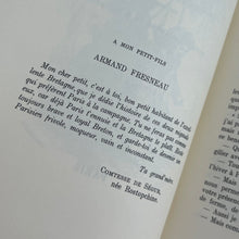 Load image into Gallery viewer, Collection of Three French Books by Comtesse de Segur; Floral Lilac Bindings 1979
