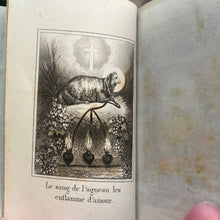 Load image into Gallery viewer, Petit Paroissien Beautiful Little French Velvet Missal with ornate metal clasp
