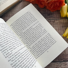 Load image into Gallery viewer, 2007 The Thirty Nine Steps by John Buchan Folio Society Illustrated Book
