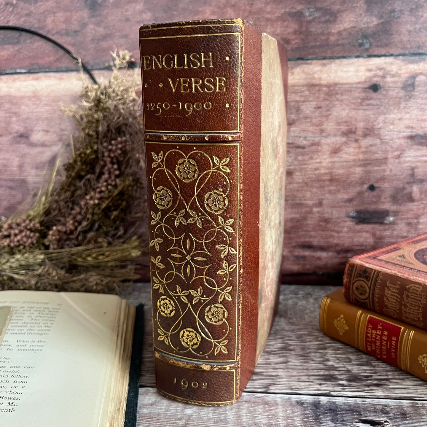 1902 English Verse from 1250 to 1900 Half Leather Fine Binding with Floral Gilt