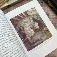 Load image into Gallery viewer, 2007 Perrault's Fairy Tales Published by Folio Society with Slipcase
