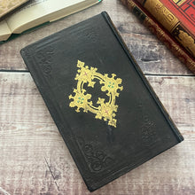 Load image into Gallery viewer, 1858 Le Langage des Fleurs 19th Century Illustrated Book
