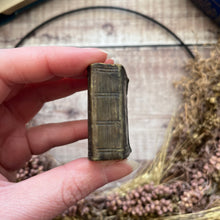 Load image into Gallery viewer, Bible in Miniature; Illustrated Full Leather Book for the Pocket
