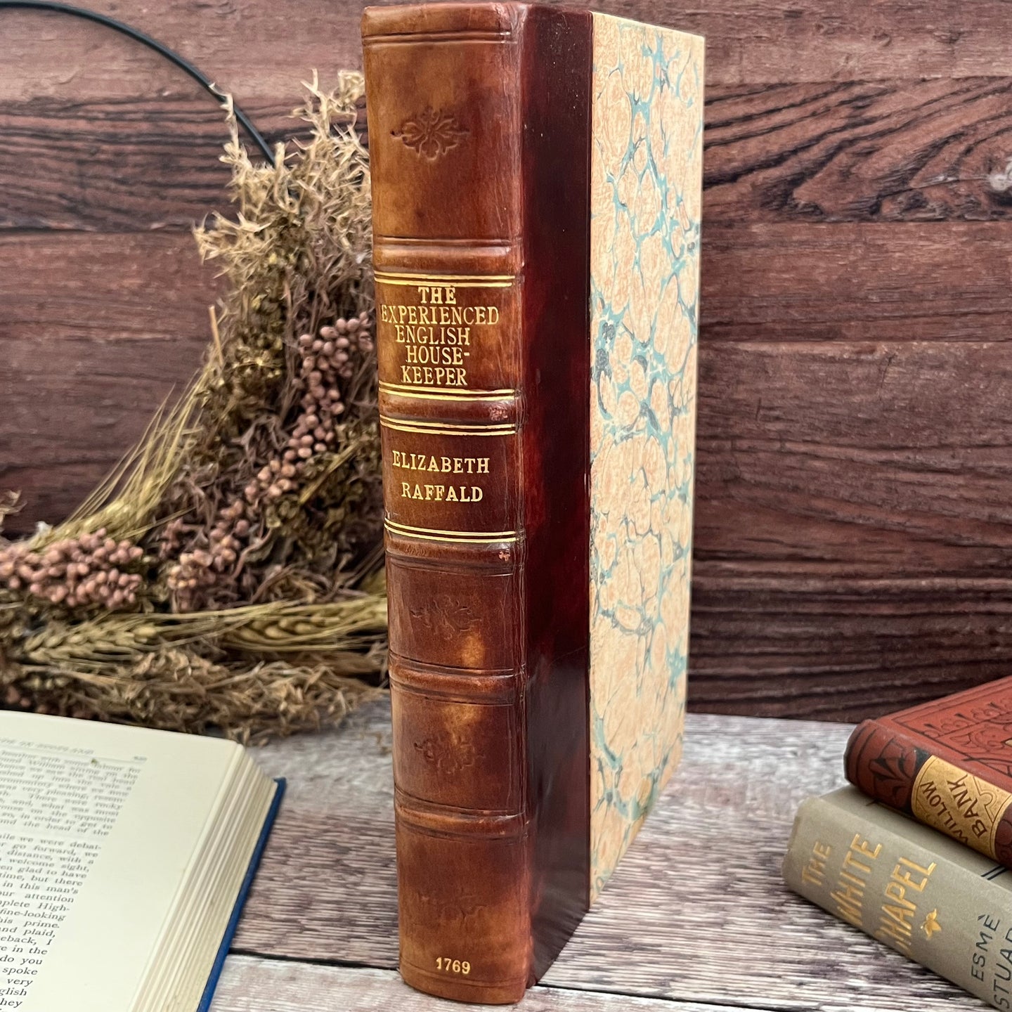 1769 The Experienced English Housekeeper By Elizabeth Raffald SIGNED