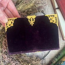 Load image into Gallery viewer, Petit Paroissien; Traditional French Catholic Prayer Book in Velvet Binding (et)
