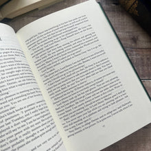 Load image into Gallery viewer, 2009 The Picture of Dorian Gray by Oscar Wilde Folio Society Book with Slipcase
