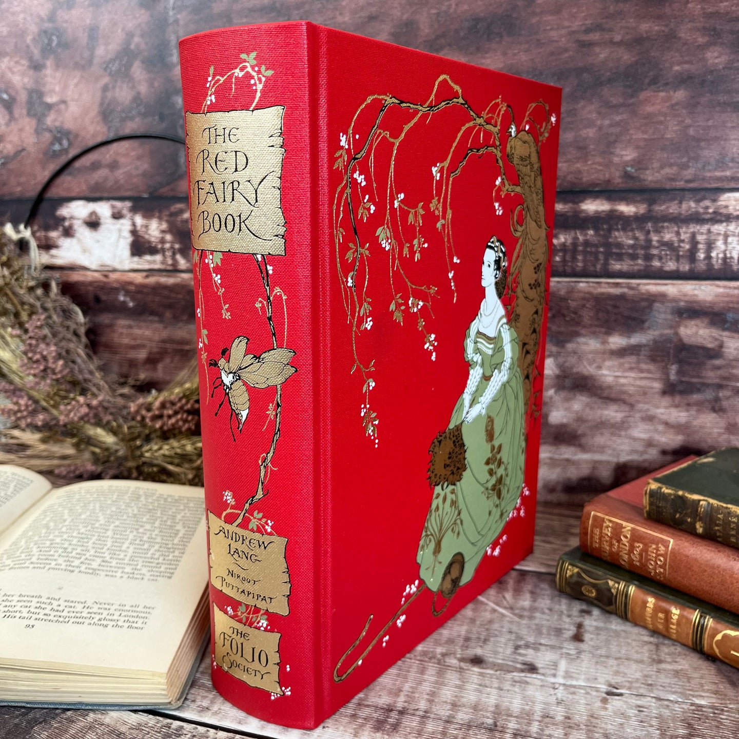 Red Fairy Book by Andrew Lang Folio Society Collector's Edition Book 2008 With Slipcase