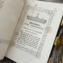 Load image into Gallery viewer, Petit Paroissien; Traditional French Catholic Prayer Book in Velvet Binding (et)
