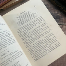 Load image into Gallery viewer, Kenilworth by Sir Walter Scott Beautiful Floral Cloth Binding
