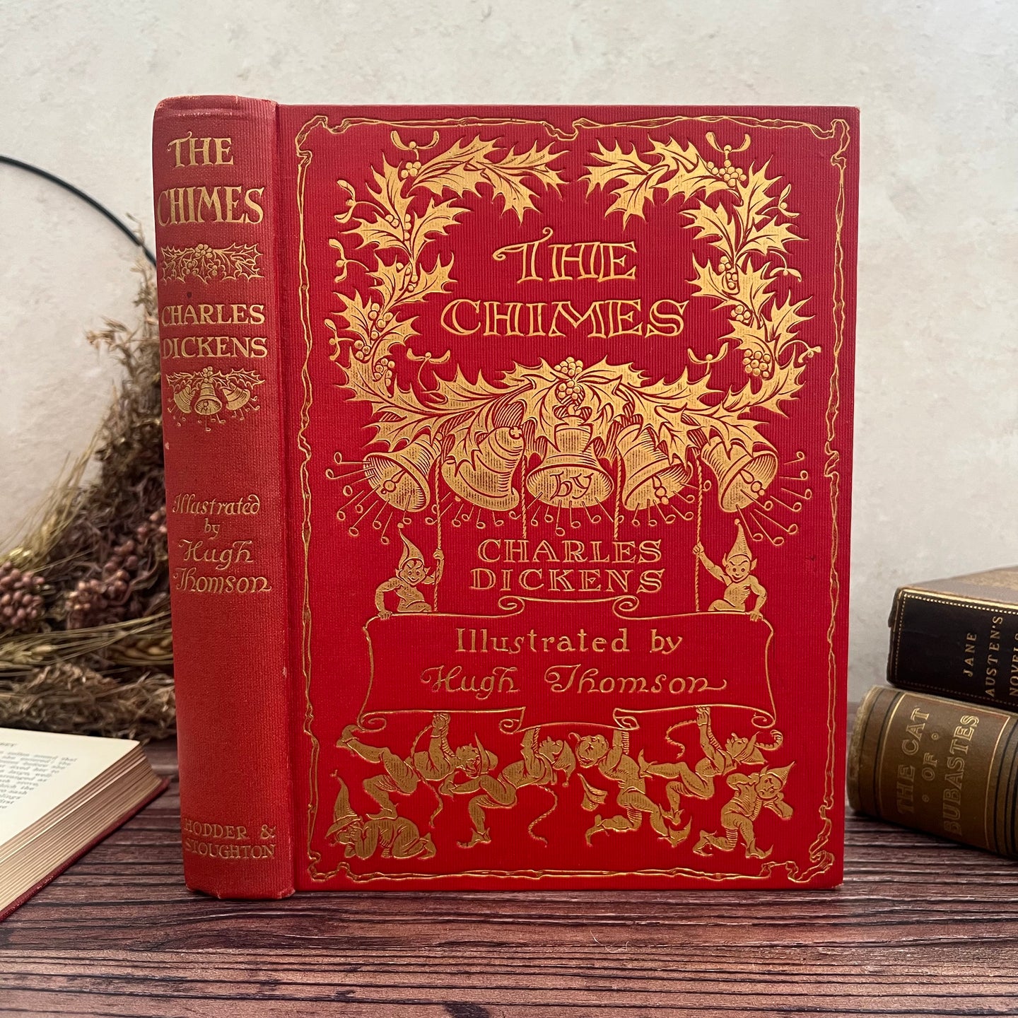 The Chimes by Charles Dickens Illustrated by Hugh Thomson Christmas Book (Et)