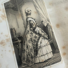 Load image into Gallery viewer, Le Femmes Illustres Beautiful French Cartonnage Binding Illustrated
