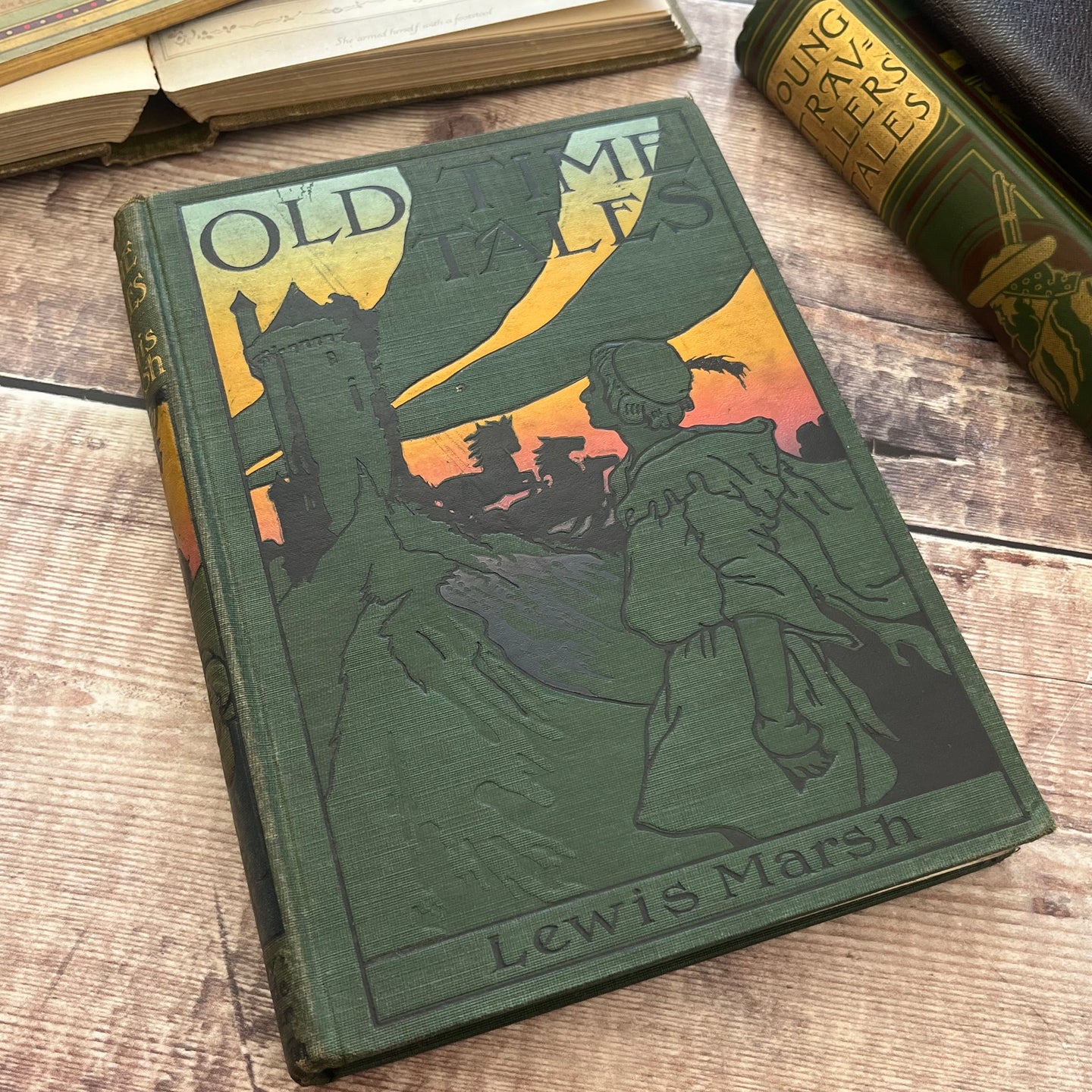 Old Time Tales by Lewis Marsh Illustrated by Charles Robinson