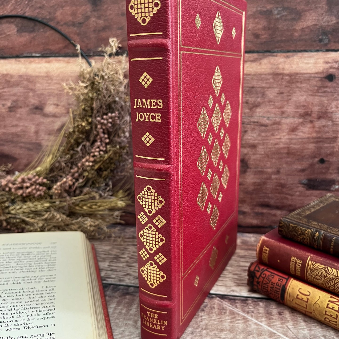 Dubliners by James Joyce 1979 Full Leather Fine Binding by Franklin Library