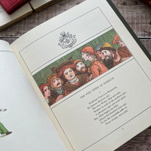Load image into Gallery viewer, 1974 The Pied Piper of Hamelin by Robert Browning; Illustrated by Kate Greenaway (Et)
