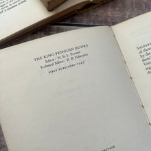 Load image into Gallery viewer, 1947 Spiders by W S Bistowe King Penguin Books
