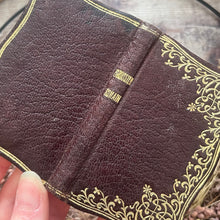Load image into Gallery viewer, Petit Paroissien Romain; Full Leather French Catholic Prayer Book (et)
