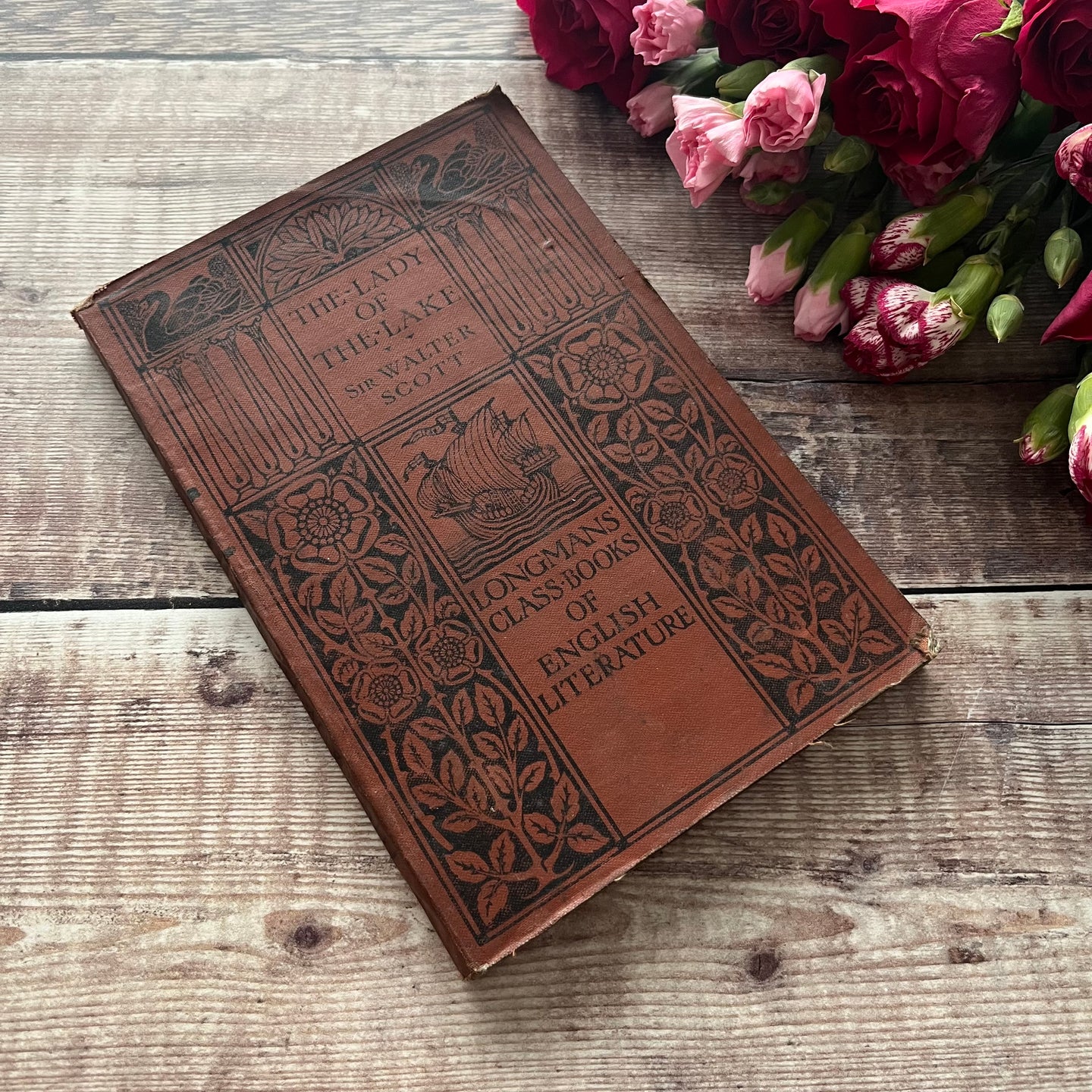 1920 The Lady of the Lake by Sir Walter Scott Arts and Crafts Style Cover