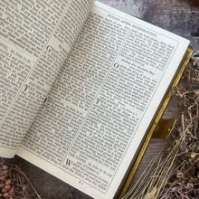 Load image into Gallery viewer, The Book of Common Prayer Full Leather Book with Clasp
