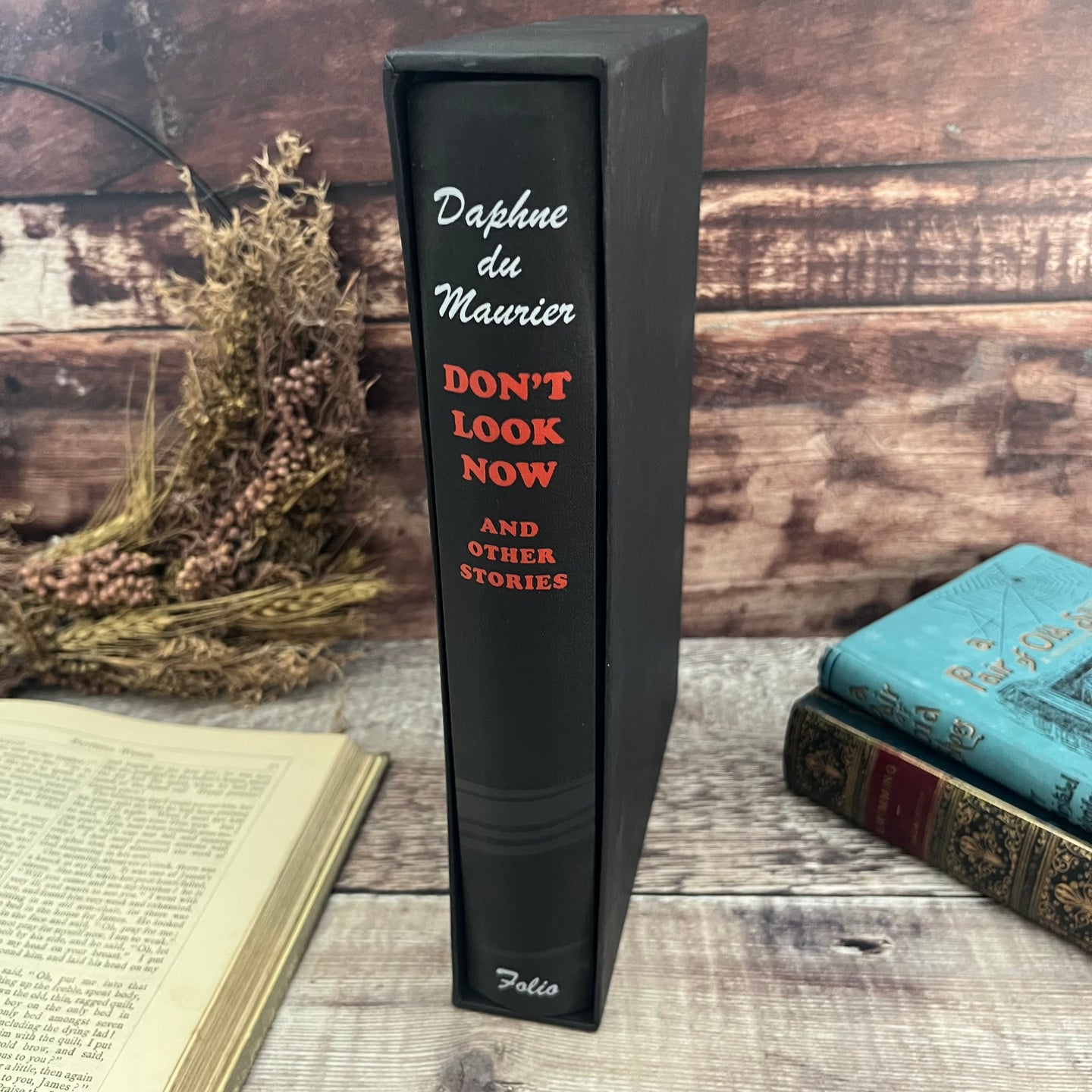 Don't Look Now by Daphne Du Maurier Folio Society with Slipcase 2007 Short Stories