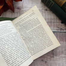 Load image into Gallery viewer, The Language and Sentiment of Flowers Warne&#39;s Bouquet Series Late Victorian Book
