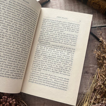 Load image into Gallery viewer, 1905 Keats to Lytton Poets of the Nineteenth Century Beautiful Floral Spine
