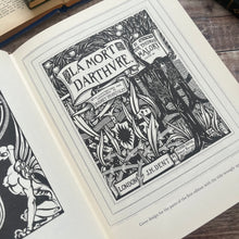 Load image into Gallery viewer, 1972 Le Morte D'Arthur by Sir Thomas Malory; Illustrated by Aubrey Beardsley
