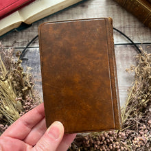 Load image into Gallery viewer, Full Leather Art Nouveau edition of The Book of Common Prayer (et)
