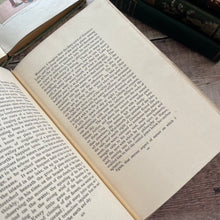 Load image into Gallery viewer, 1907 Poems by Wordsworth Pretty Floral Edwardian Binding Antique Book Poetical Works
